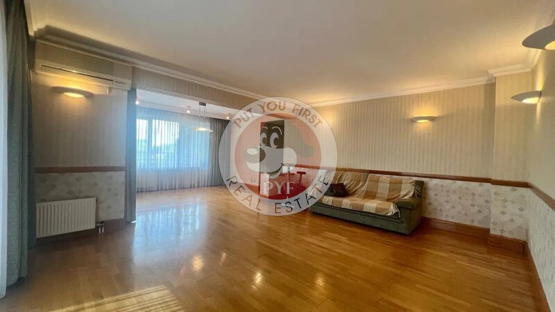 Charles de Gaulle | 3 camere | 192mp | Decomandat | B12768